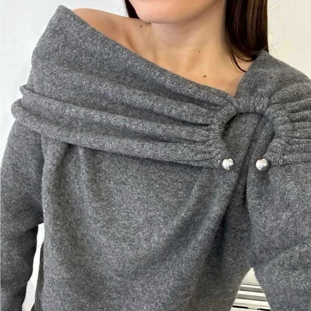 Zara off shoulder grey sweater